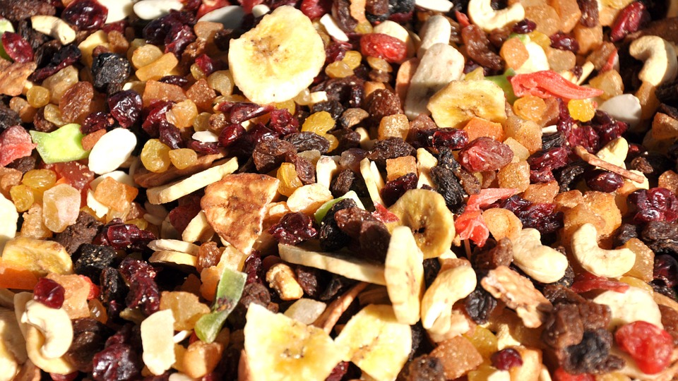 Dried Fruits to gain weight, Dried Fruits for weight gain, best foods to gain weight, foods to gain weight, healthy foods to gain weight fast, weight gain foods