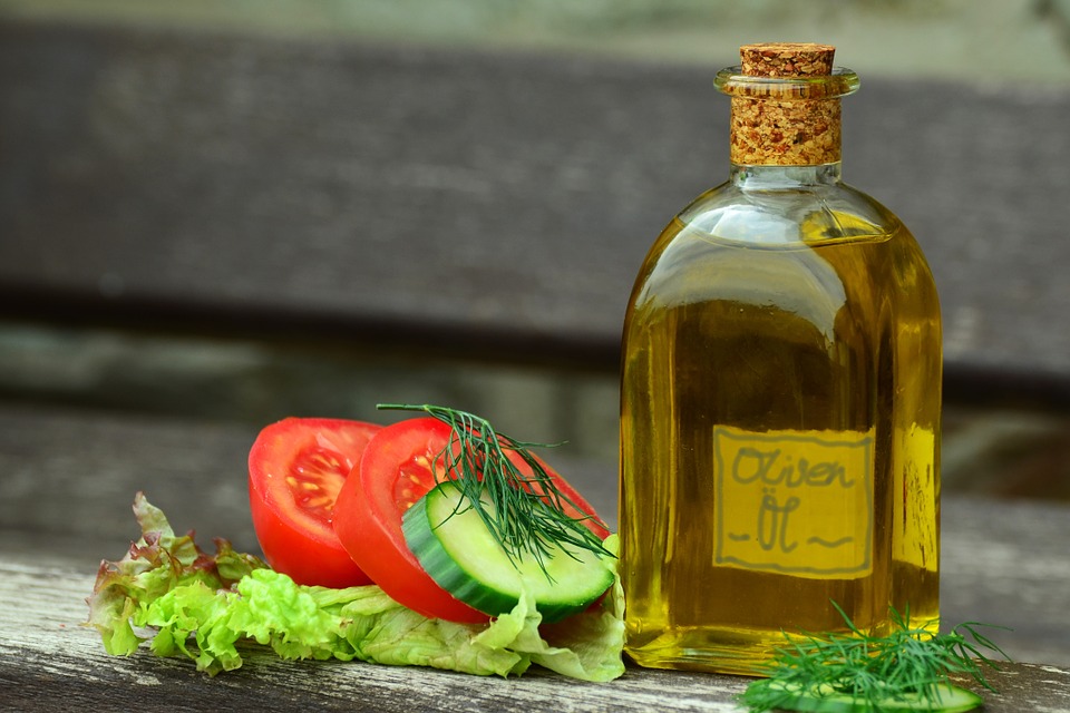 Healthy oils to gain weight, Healthy oils for weight gain, best foods to gain weight, foods to gain weight, healthy foods to gain weight fast, weight gain foods