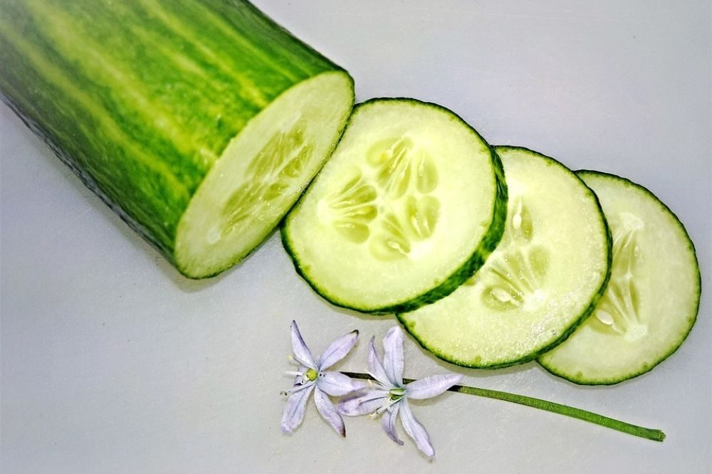 Honey With Milk And Cucumber